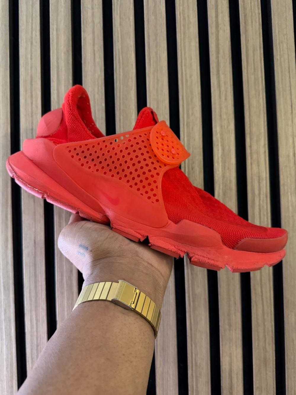 Nike Sock Dart Triple Red